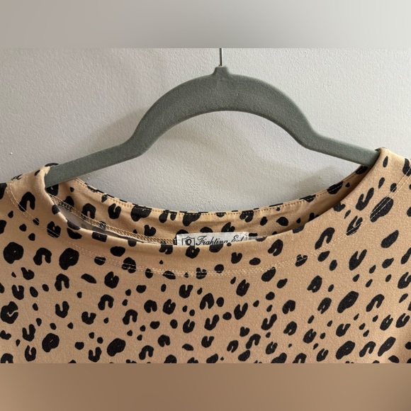 RARE Fighting Eel Dress, Leopard print, Size Small - Picture 4 of 4